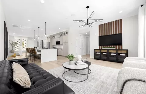 Living - 2425 Willow Way, San Mateo, CA 94403 photo 8 of 9
