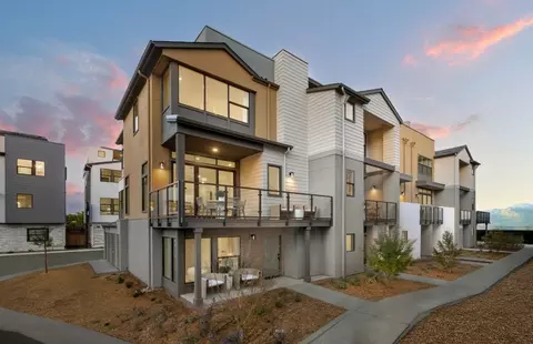 Exterior - 2425 Willow Way, San Mateo, CA 94403 photo 3 of 3
