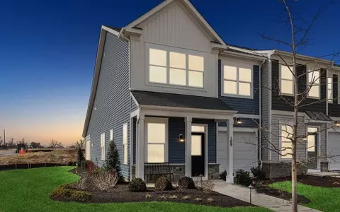 410 Granite Ridge Dr, Winchester, VA 22603