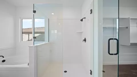 Bath - 349 N Firerock Way, Hurricane, UT 84737 photo 3 of 3