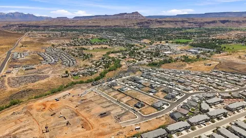 View/Area - 349 N Firerock Way, Hurricane, UT 84737 photo 9 of 11