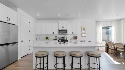 Kitchen - 349 N Firerock Way, Hurricane, UT 84737 photo 1 of 2