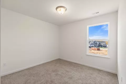 Bedroom - 2303 Heatherfield Dr, Rolla, MO 65401 photo 3 of 4