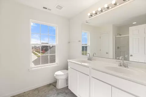 Bath - 2303 Heatherfield Dr, Rolla, MO 65401 photo 1 of 2