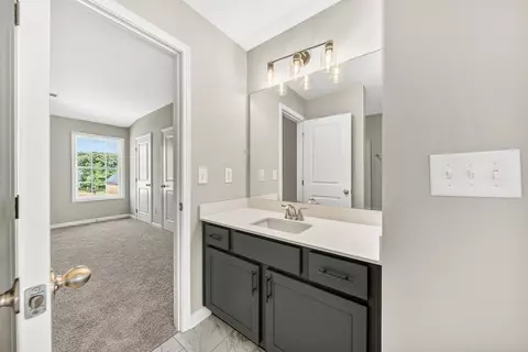 Entry Way - 101 Beaver Crk, Lagrange, GA 30241 photo 5 of 5