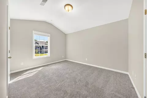 Bedroom - 101 Beaver Crk, Lagrange, GA 30241 photo 2 of 5