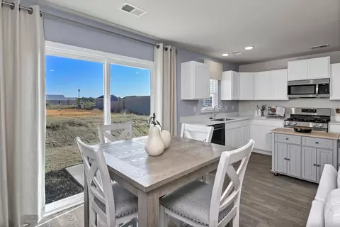 Dining - 2017 Hillman Way, Roebuck, SC 29376 photo 2 of 4