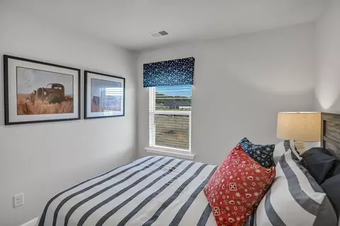 Bedroom - 2017 Hillman Way, Roebuck, SC 29376 photo 7 of 12