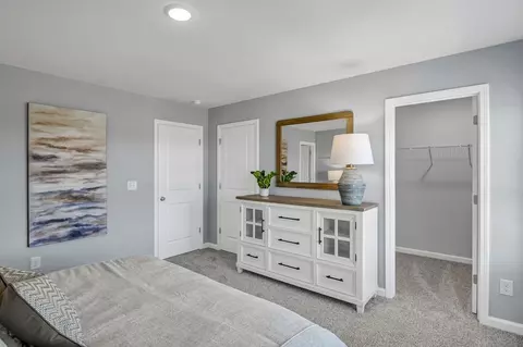 Bedroom - 2017 Hillman Way, Roebuck, SC 29376 photo 4 of 12