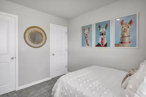 Bedroom - 2017 Hillman Way, Roebuck, SC 29376 photo 12 of 12