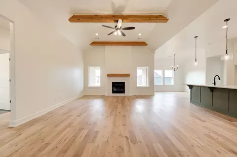 Living - 7201 E Oakland St, Broken Arrow, OK 74014 photo 1 of 3
