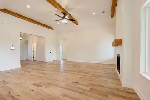 Living - 7201 E Oakland St, Broken Arrow, OK 74014 photo 2 of 3