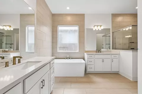 Bath - 4909 Olimpico Way, Leander, TX 78641 photo 2 of 2