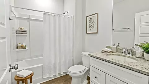 Bath - 18432 Spring Hill Dr, Saucier, MS 39574 photo 1 of 4