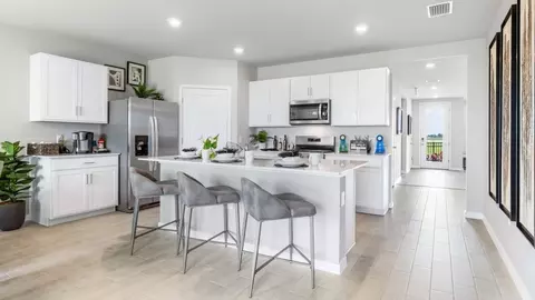 Kitchen - 17755 Shade Tree Loop, Punta Gorda, FL 33982 photo 3 of 5