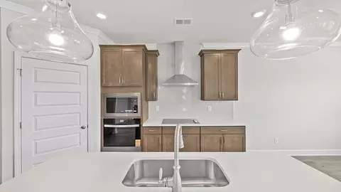 Kitchen - 2500 Kingston Rd, Buckhead, GA 30625 photo 1 of 3