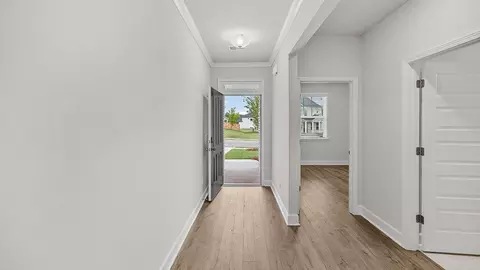 Entry Way - 2500 Kingston Rd, Buckhead, GA 30625 photo 4 of 4