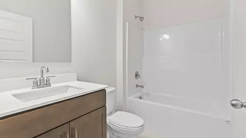 Bath - 2500 Kingston Rd, Buckhead, GA 30625 photo 1 of 2