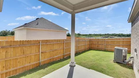 Exterior - 201 Verdin Ave, Kyle, TX 78640 photo 5 of 8