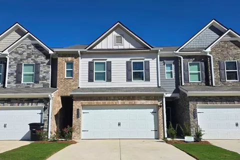 4535 Village Springs Sq, Fultondale, AL 35068