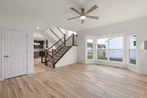 Living - 1 Hazel Ct, Wright City, MO 63390 photo 5 of 12