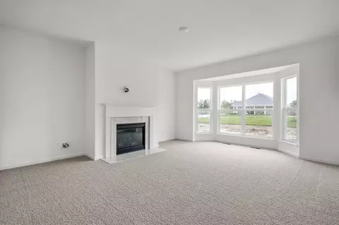 Living - 1 Hazel Ct, Wright City, MO 63390 photo 10 of 12