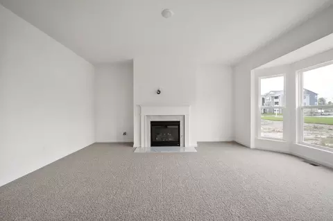 Living - 1 Hazel Ct, Wright City, MO 63390 photo 11 of 12