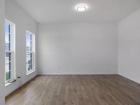 Living - 1 Hazel Ct, Wright City, MO 63390 photo 6 of 12