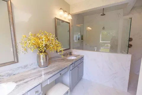 Bath - 4612 Monterrico Dr, Lancaster, SC 29720 photo 1 of 6