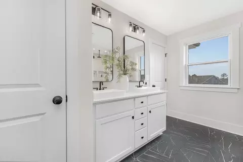 Bath - 4612 Monterrico Dr, Lancaster, SC 29720 photo 5 of 6
