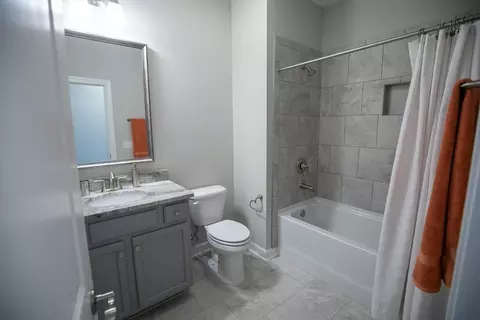 Bath - 4612 Monterrico Dr, Lancaster, SC 29720 photo 4 of 6
