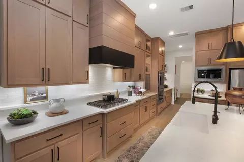 Kitchen - Lakeview Way, Waller, TX 77484 photo 7 of 7