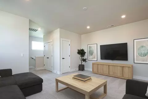 Other - 60931 SE Ambassador Dr, Bend, OR 97702 photo 1 of 5