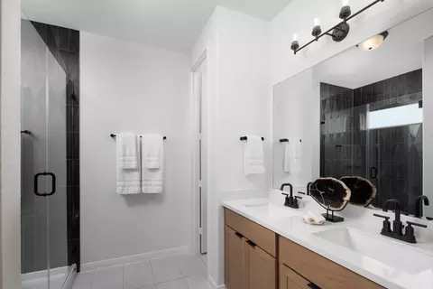 Bath - 10076 Mulhouse Dr, Schertz, TX 78154 photo 1 of 1