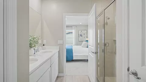 Bath - 3149 Everglades Blvd N, Naples, FL 34120 photo 3 of 4