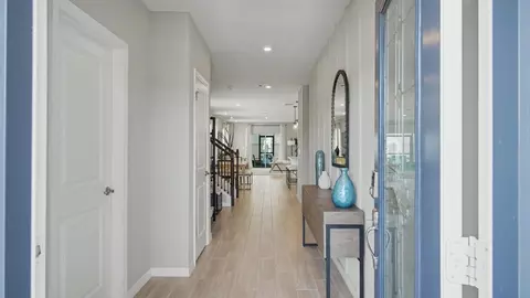 Entry Way - 3149 Everglades Blvd N, Naples, FL 34120 photo 1 of 11