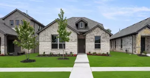 2858 Buttermilk Dr, Midlothian, TX 76065