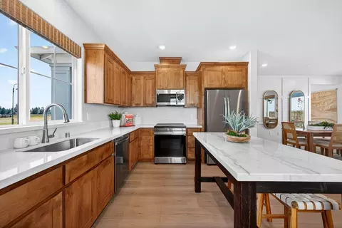 Kitchen - 3920 Switchgrass Rd, Placer One, CA 95747 photo 2 of 12