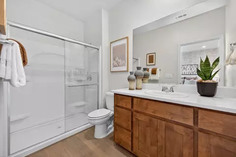 Bath - 3920 Switchgrass Rd, Placer One, CA 95747 photo 1 of 3