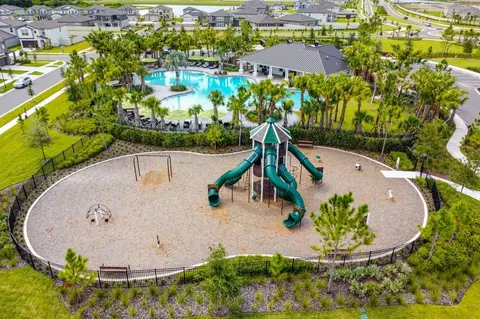 View/Area - 4933 Bay Forest Ct, Wimauma, FL 33598 photo 11 of 21
