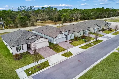 View/Area - 4933 Bay Forest Ct, Wimauma, FL 33598 photo 18 of 21