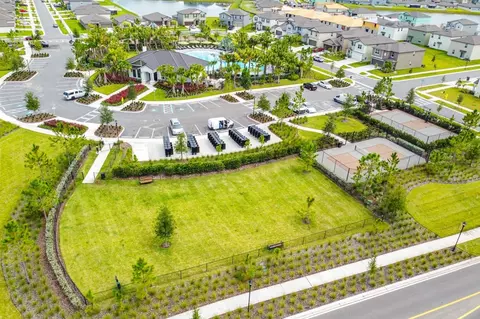 View/Area - 4933 Bay Forest Ct, Wimauma, FL 33598 photo 14 of 21