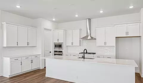 Kitchen - 6096 Oban Rd, Timnath, CO 80547 photo 2 of 13