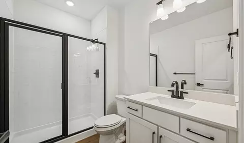 Bath - 6096 Oban Rd, Timnath, CO 80547 photo 5 of 14