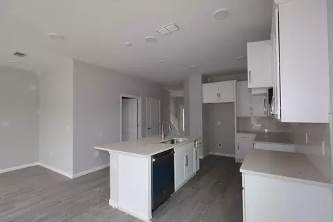 Kitchen - 1409 Hyde St, Saint Cloud, FL 34771 photo 2 of 3