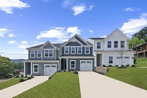 5049 Medmont Cir SW, Roanoke, VA 24018