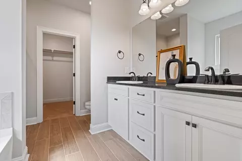 Entry Way - 203 Berkshire Pl, Haughton, LA 71037 photo 1 of 1