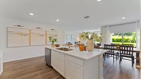 Kitchen - 264 Florida A1a, Ormond Beach, FL 32176 photo 3 of 4