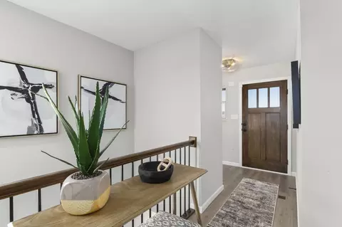 Entry Way - 1505 Denmark Rd, Union, MO 63084 photo 12 of 15