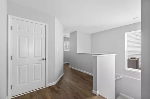 Entry Way - 1505 Denmark Rd, Union, MO 63084 photo 7 of 15